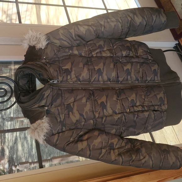 Snobbish Collection Camo Heavy Lined Sz. M Jacket w Hood & Pockets - Picture 2 of 14